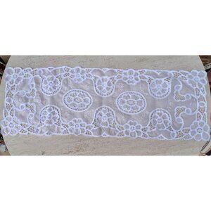 Battenburg Lace Table Runner 40” X 13.5” White Cotton & Nylon Floral Vintage